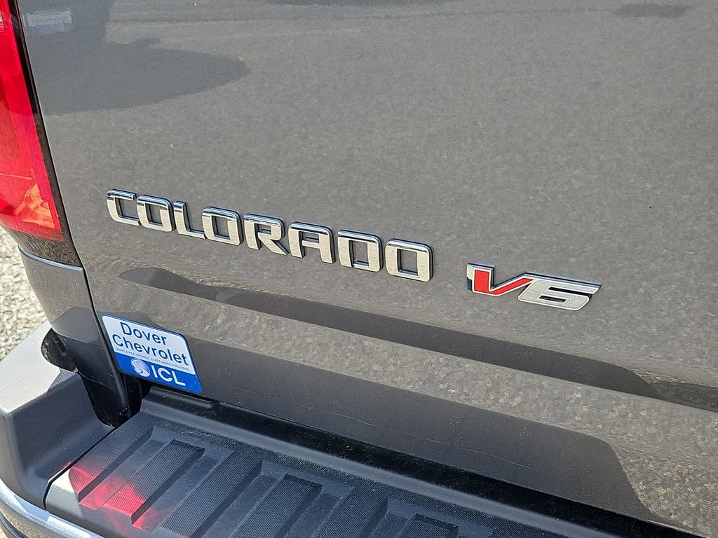 Used 2019 Chevrolet Colorado Z71 AWD/4WD image 12