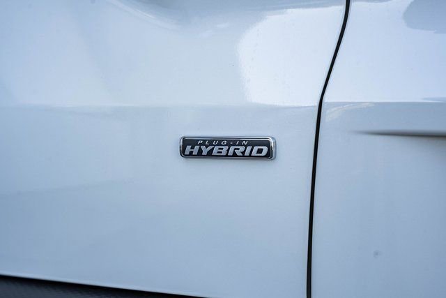 New 2026 Ford Escape SE w/ Class II Trailer Tow Package image 12