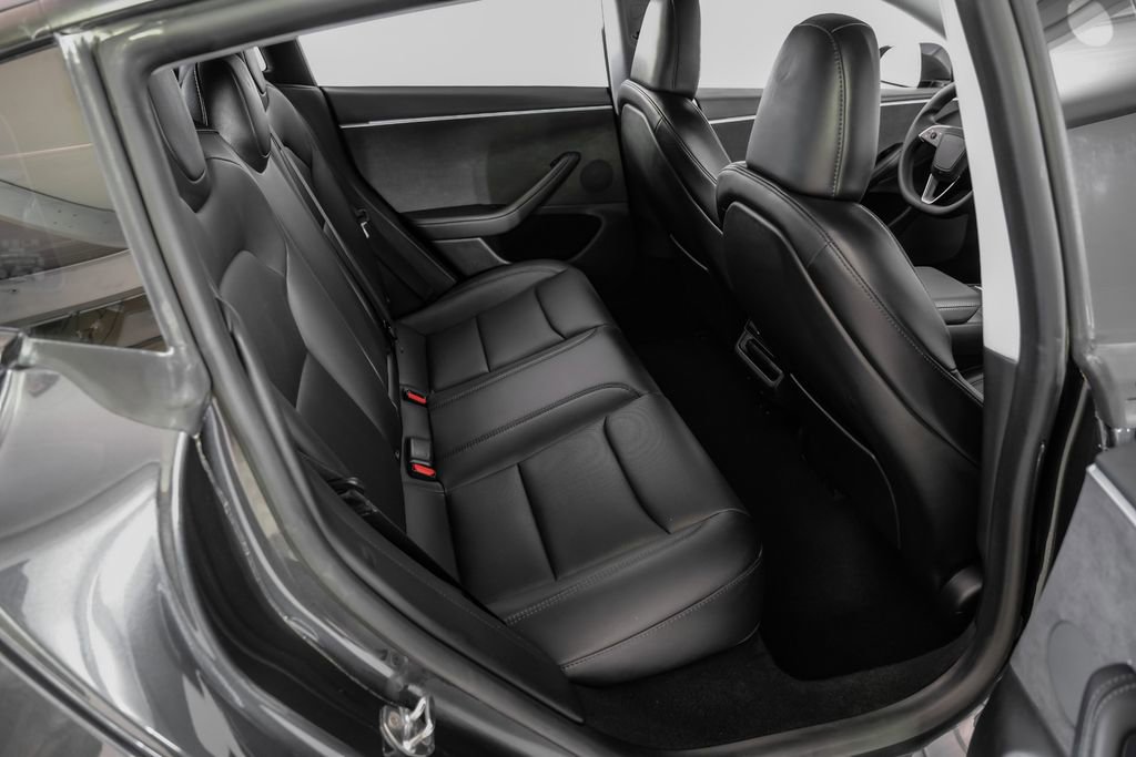 Used 2025 Tesla Model 3 Long Range image 39