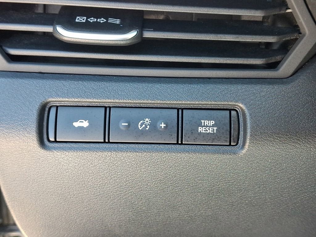 Used 2021 Nissan Altima 2.5 SV AWD/4WD image 28