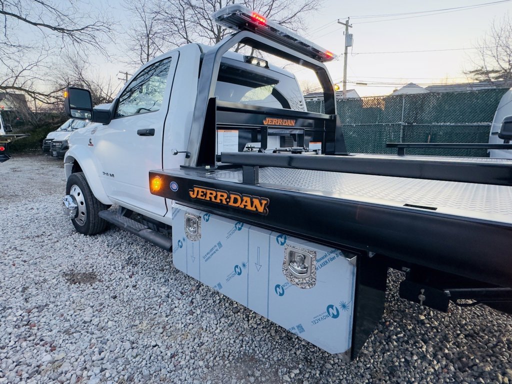 Used 2025 RAM 5500 Tradesman image 4