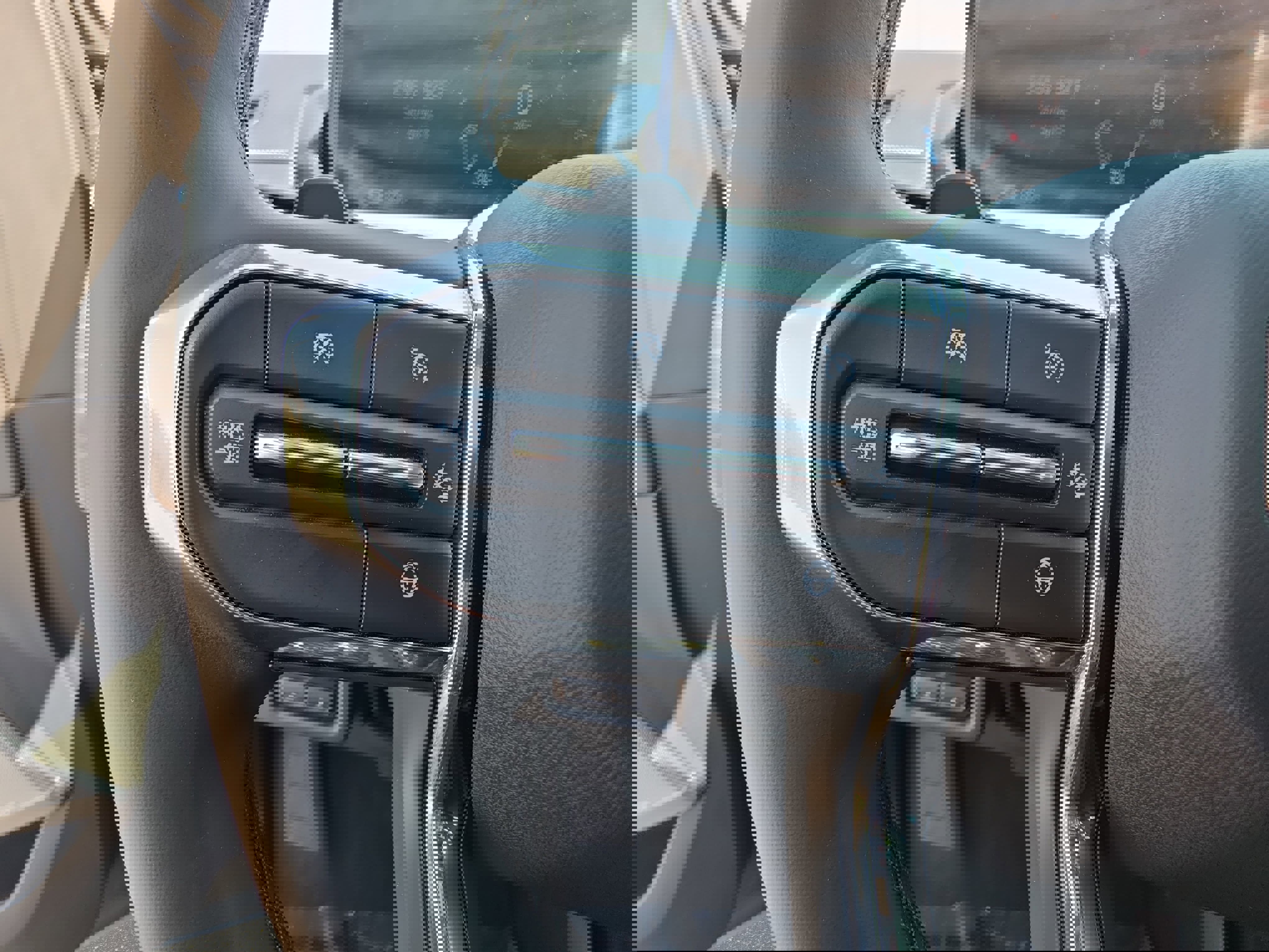 Used 2024 GMC Sierra EV Denali image 18