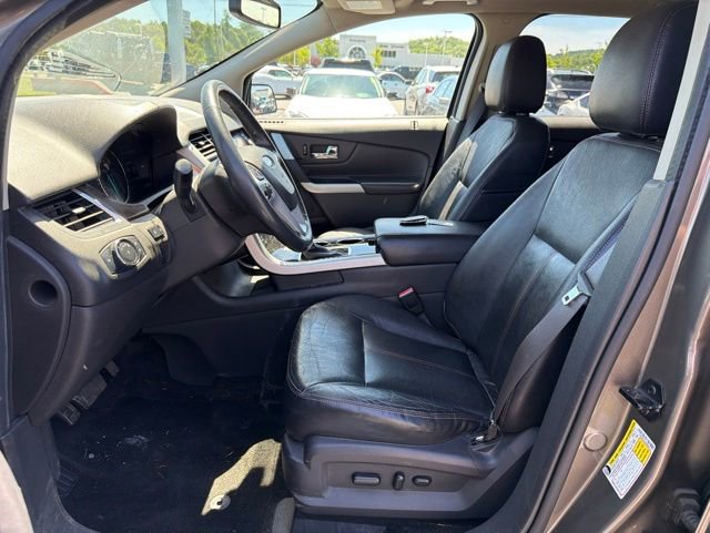 Used 2014 Ford Edge Limited w/ Equipment Group 302A AWD/4WD image 11