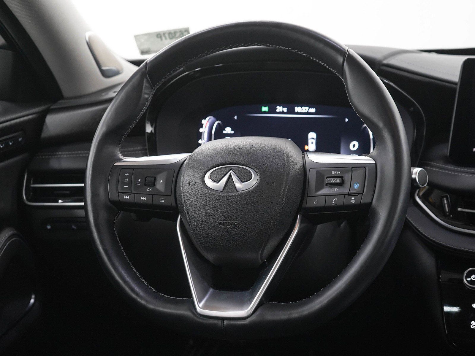 Used 2023 INFINITI QX60 Sensory AWD/4WD image 19
