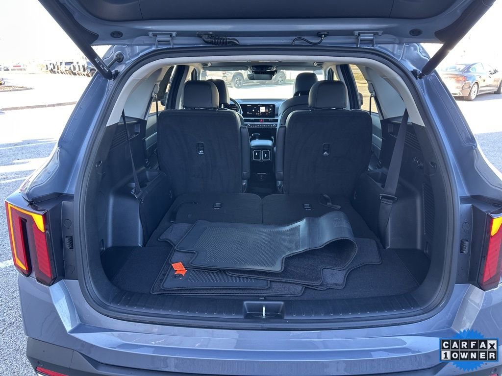 Used 2025 Kia Sorento SX FWD image 41