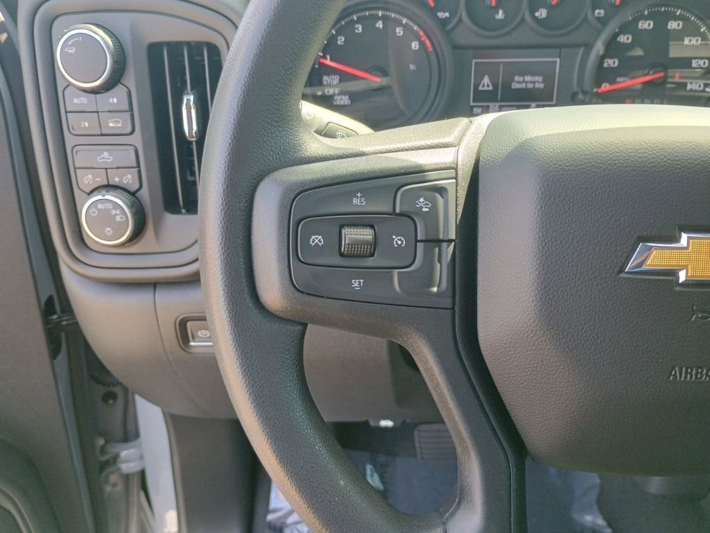 Used 2024 Chevrolet Silverado 1500 Custom image 25