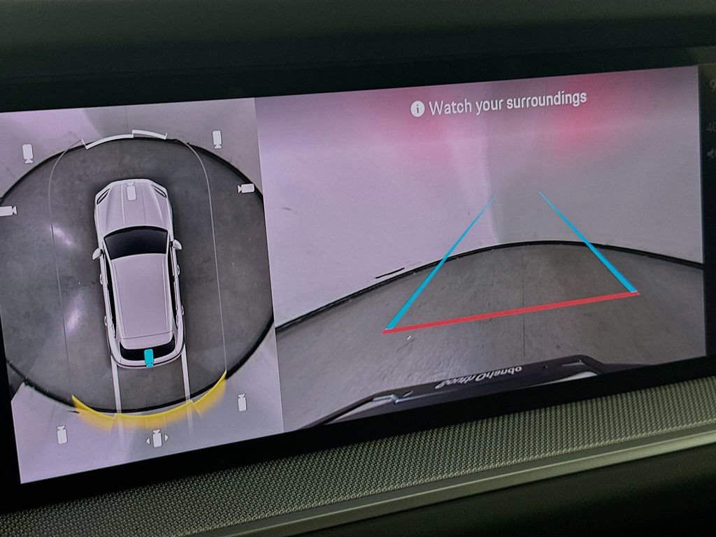 New 2026 Porsche Cayenne image 17