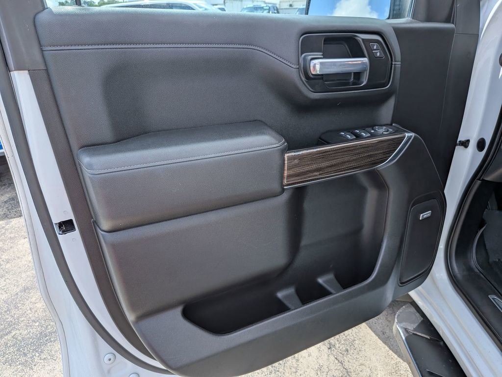 Used 2020 Chevrolet Silverado 1500 RST AWD/4WD image 8