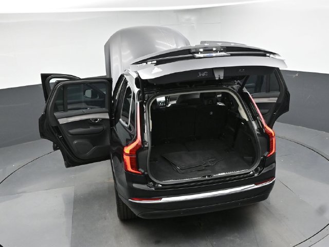 Used 2026 Volvo XC90 B6 Ultra AWD/4WD image 51
