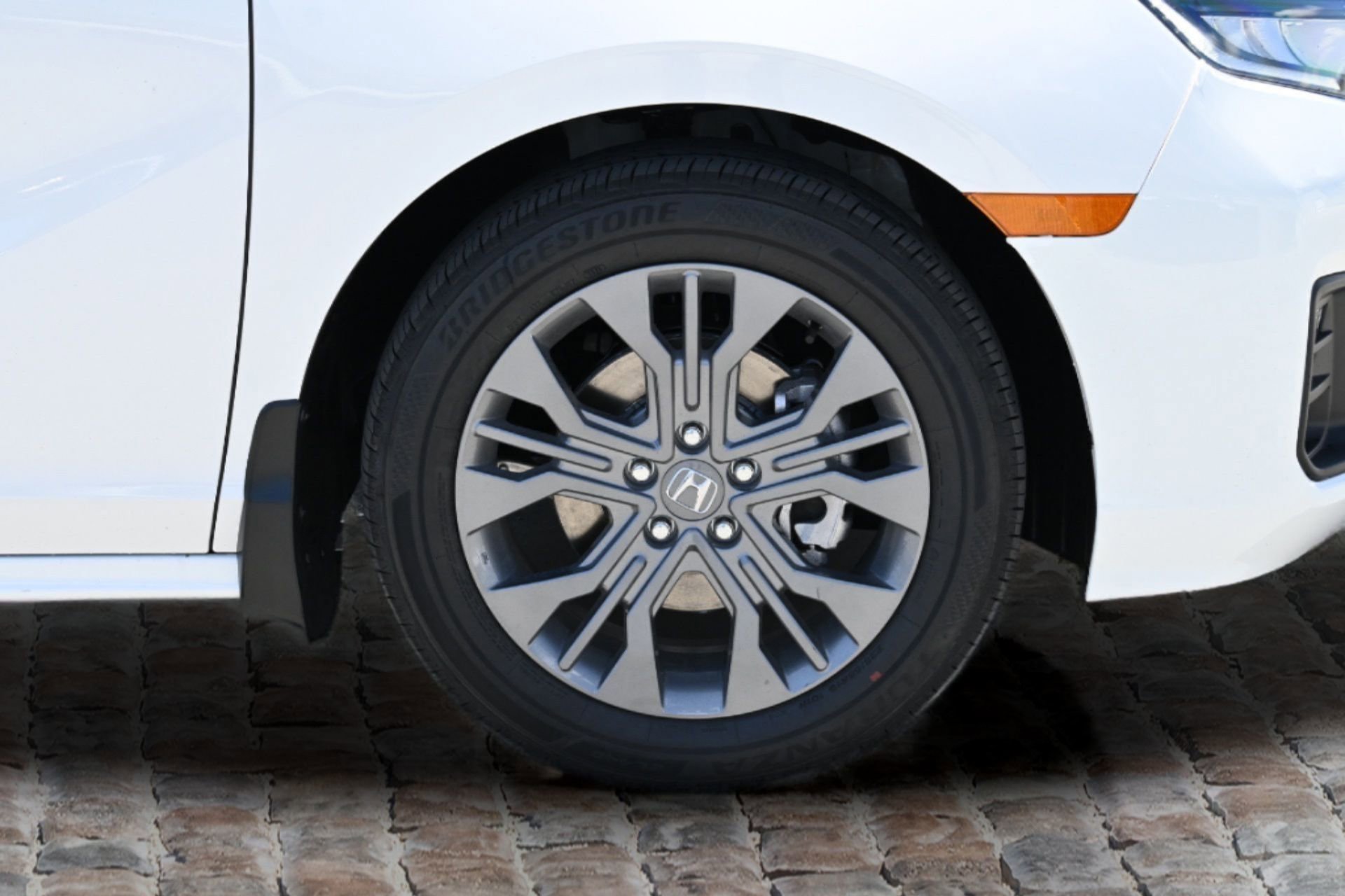 New 2025 Honda Odyssey Touring image 36