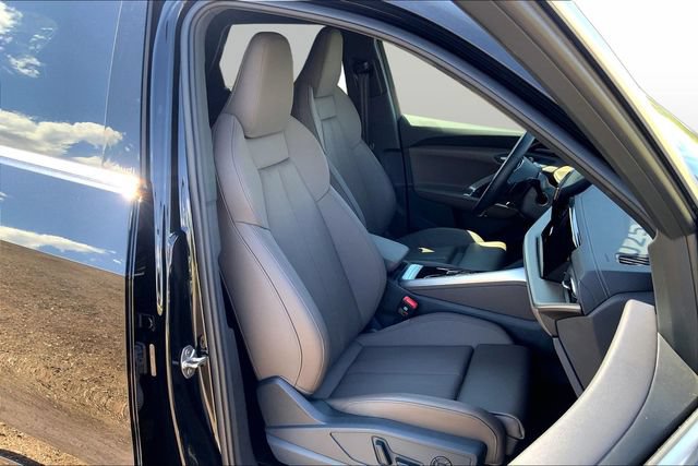 Certified 2025 Audi Q5 Premium w/ Premium Plus AWD/4WD image 7