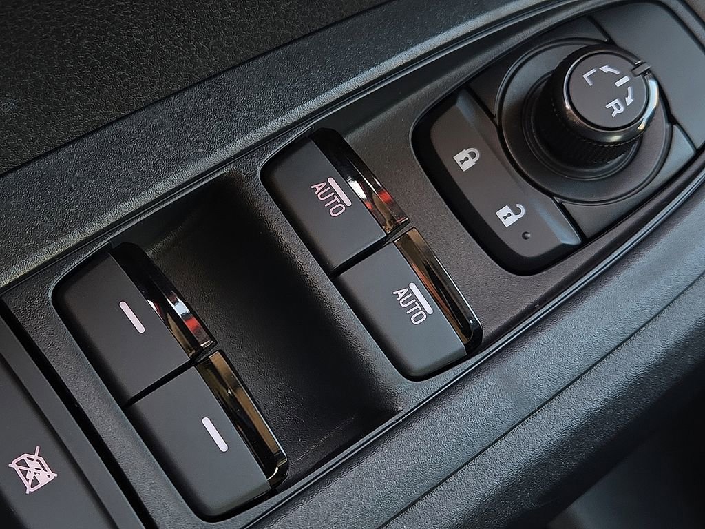 New 2025 Subaru Impreza 2.0i image 17