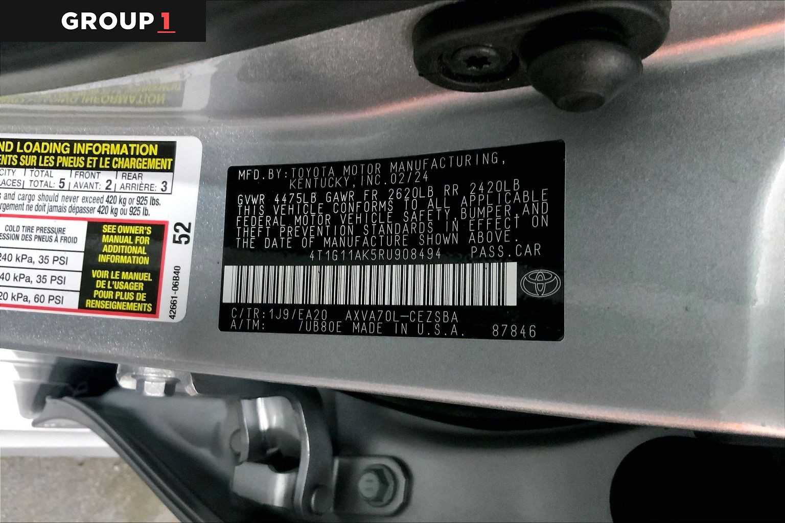 Certified 2024 Toyota Camry SE FWD image 37