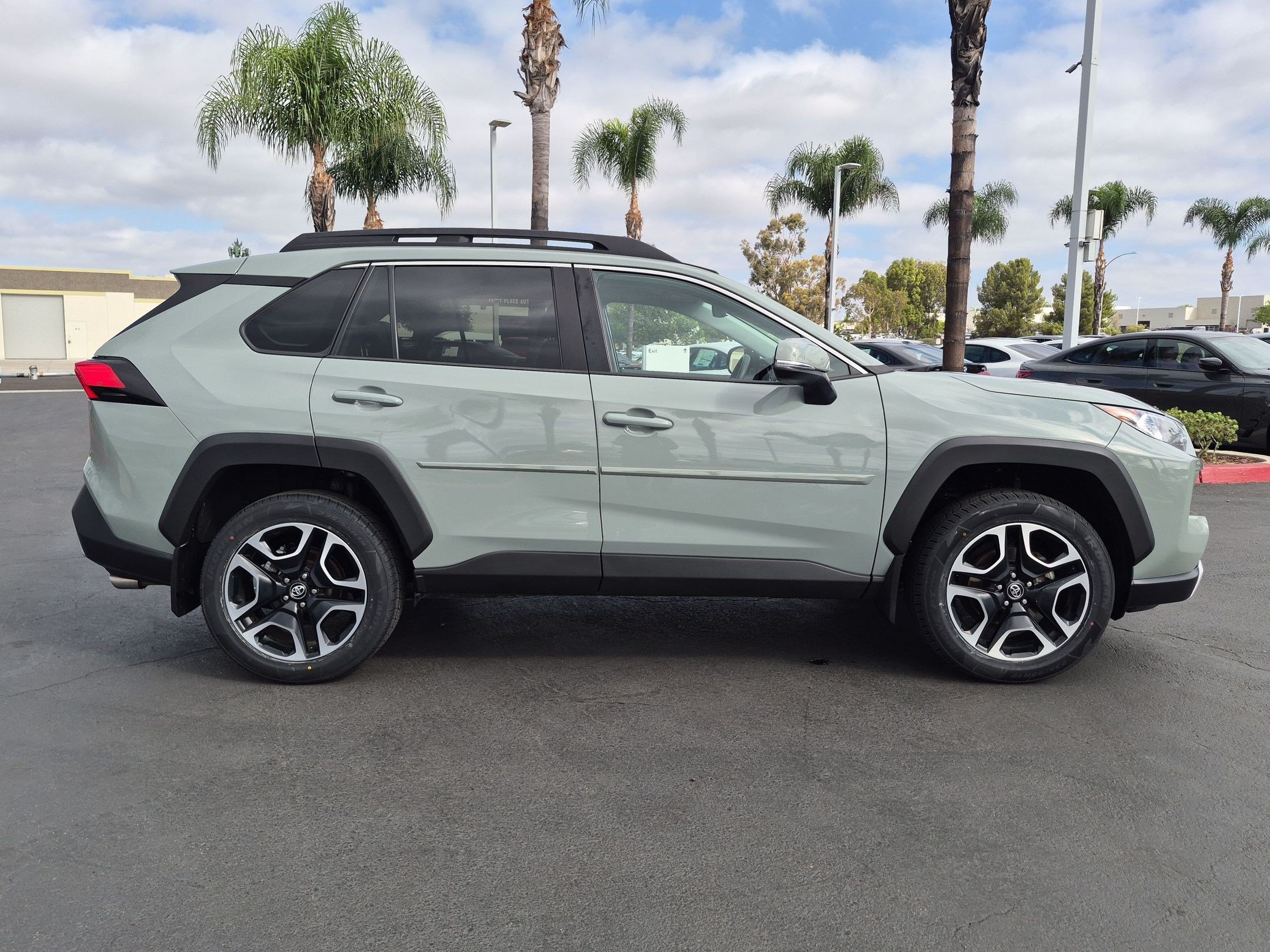 Used 2021 Toyota RAV4 Adventure AWD/4WD image 11