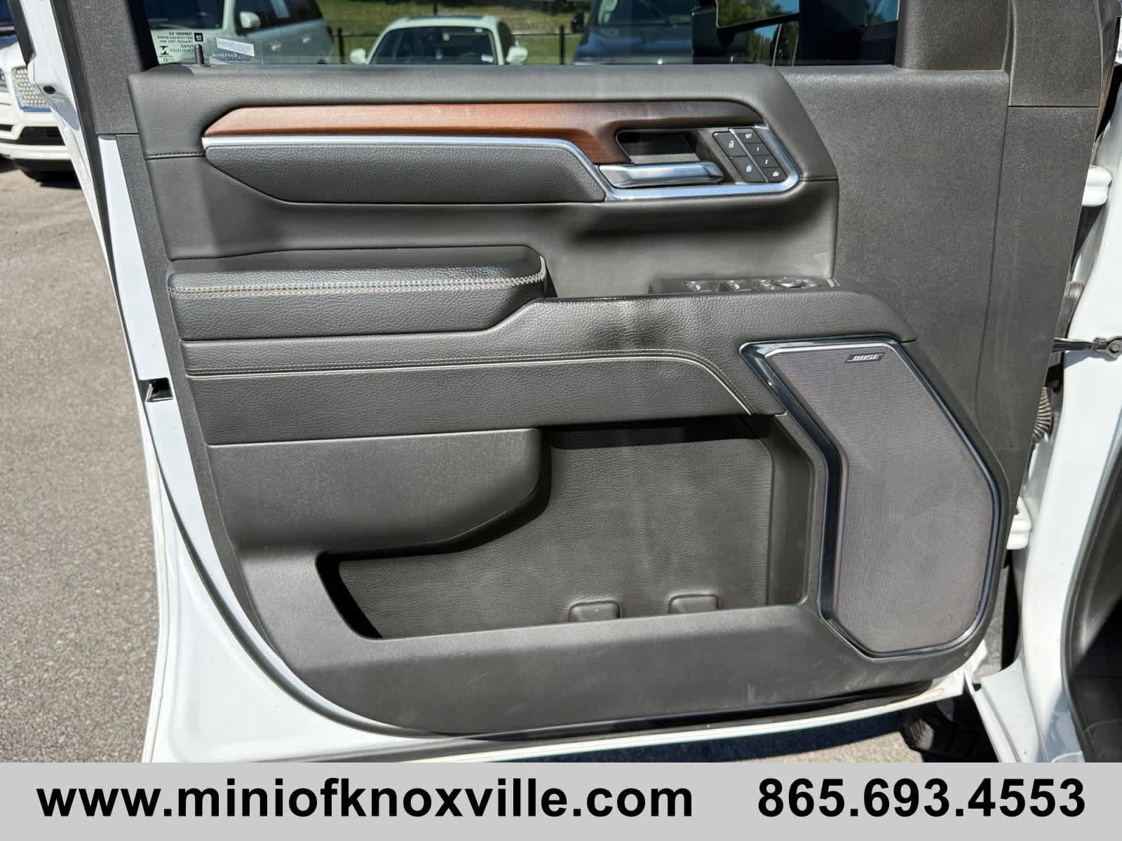 Used 2024 GMC Sierra 3500 Denali w/ Denali Reserve Package AWD/4WD image 18