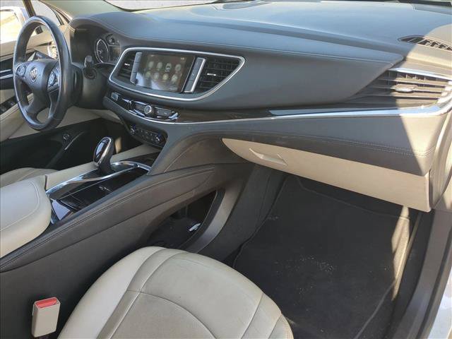 Used 2018 Buick Enclave Essence FWD image 23