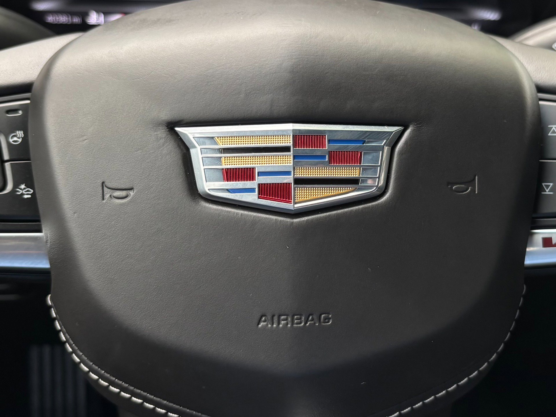 Used 2023 Cadillac CT5 V w/ Premium Package RWD image 29