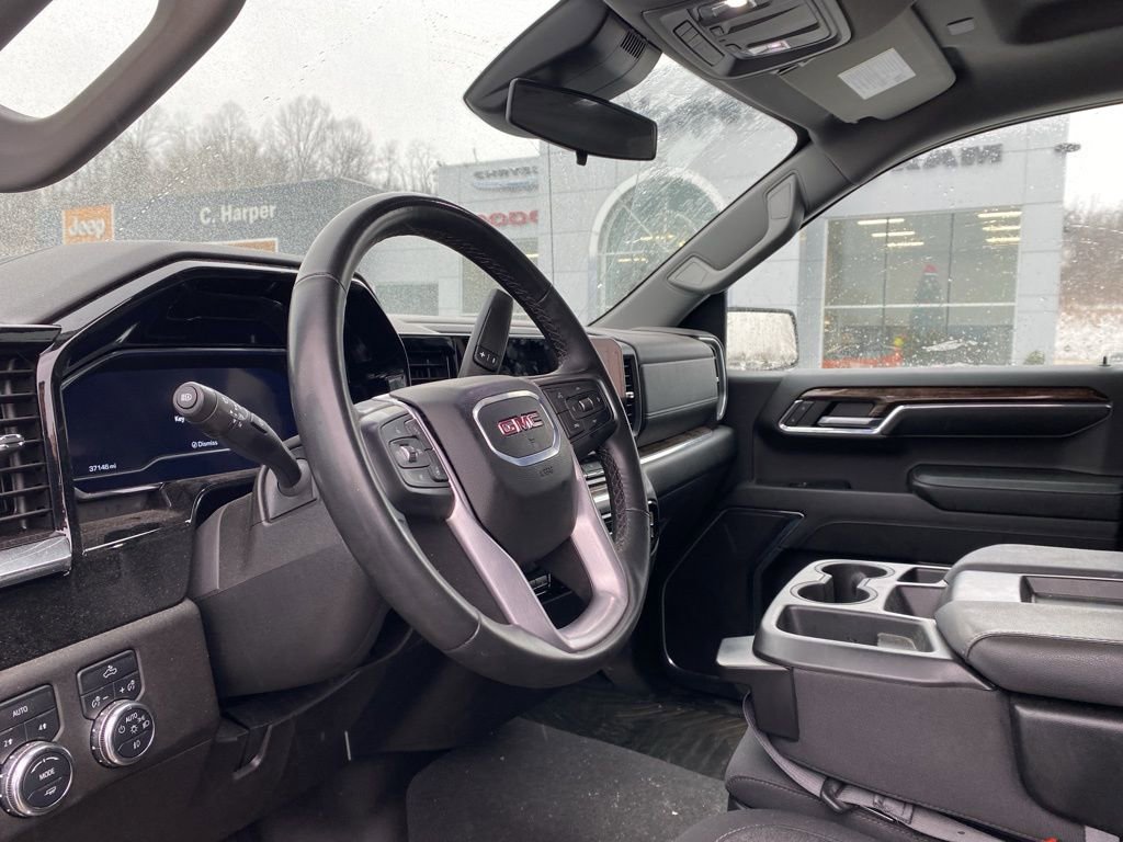 Used 2024 GMC Sierra 1500 Elevation image 8