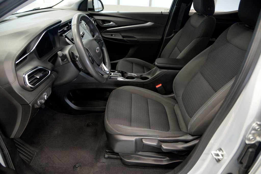 Used 2023 Chevrolet Bolt EUV LT w/ Driver Confidence Package image 16