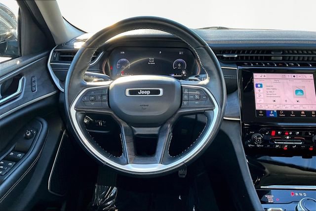 Used 2022 Jeep Grand Cherokee L Limited w/ Luxury Tech Group II image 8