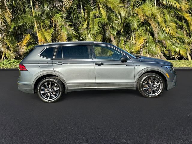 Used 2024 Volkswagen Tiguan SE image 4