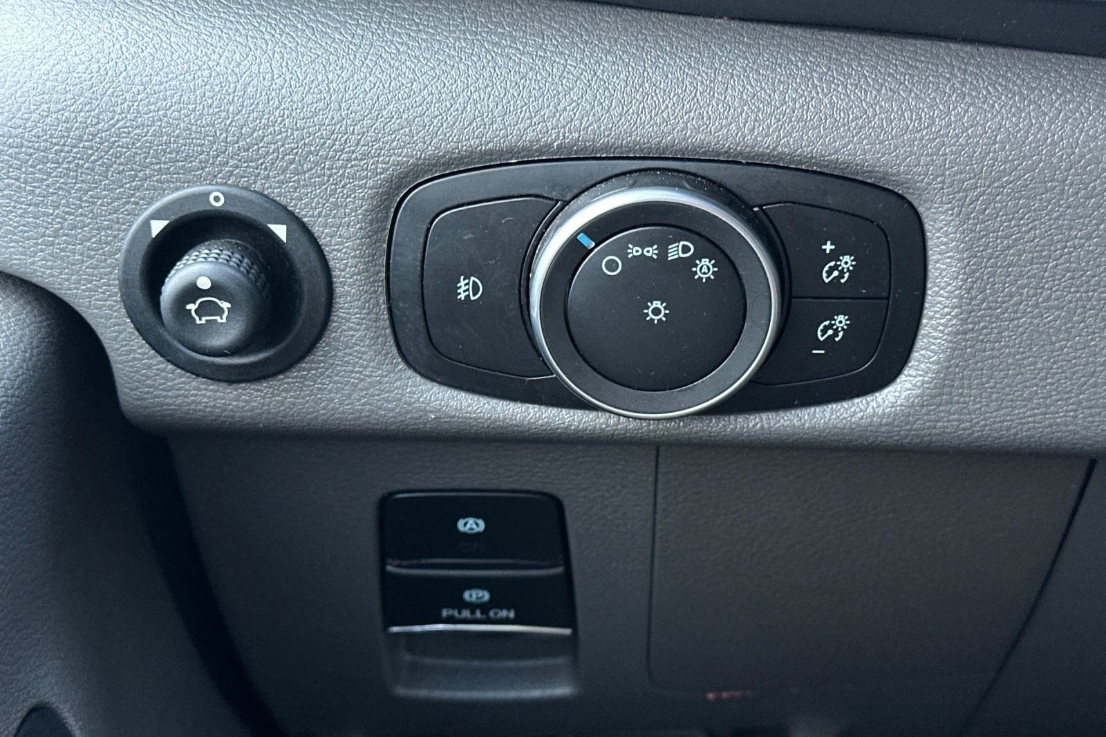 Used 2023 Ford Transit 250 Low Roof w/ Exterior Upgrade Package image 31