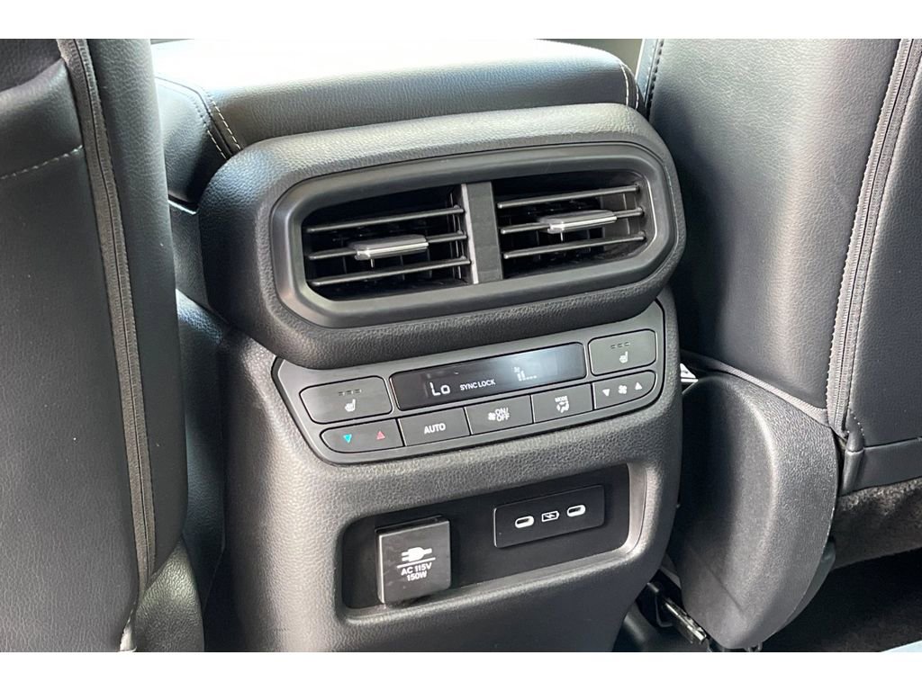 Certified 2025 Honda Pilot Elite image 43