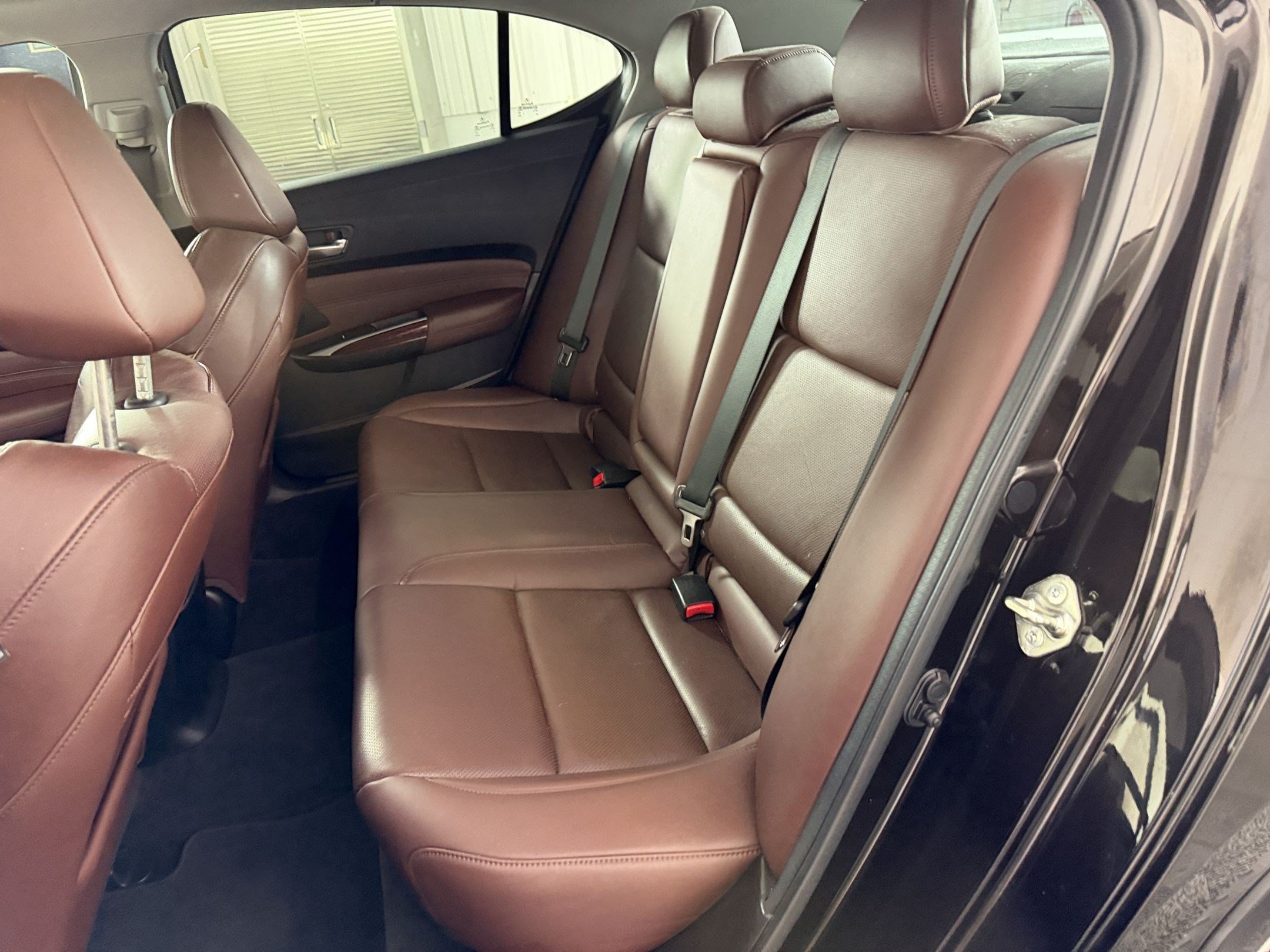 Used 2015 Acura TLX w/ Technology Package FWD image 23