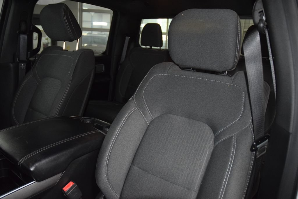 Used 2020 RAM 1500 Big Horn AWD/4WD image 44
