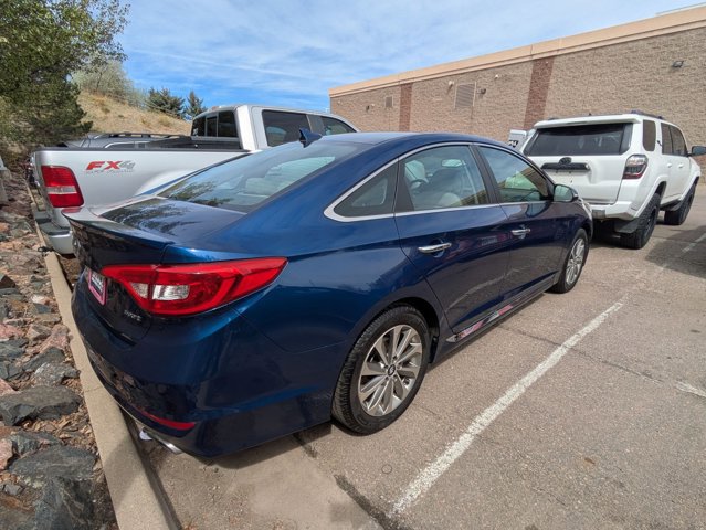 Used 2017 Hyundai Sonata Sport w/ Value Edition Package 02 FWD image 5
