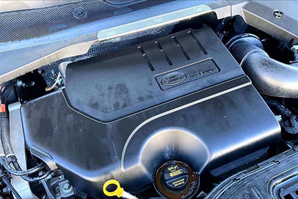 Certified 2022 Land Rover Discovery Sport S R-Dynamic image 29