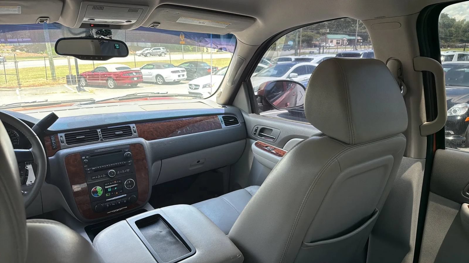 Used 2007 Chevrolet Avalanche LTZ w/ LTZ Preferred Equipment Group RWD image 15