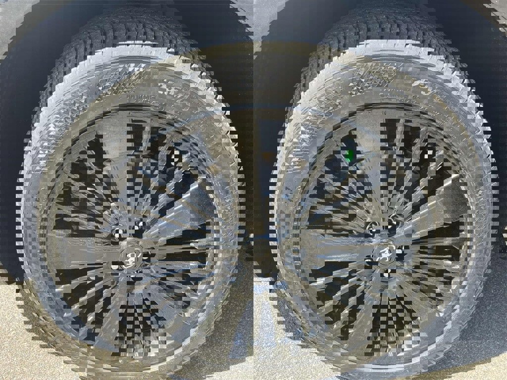 New 2025 Hyundai Santa Fe Calligraphy image 8