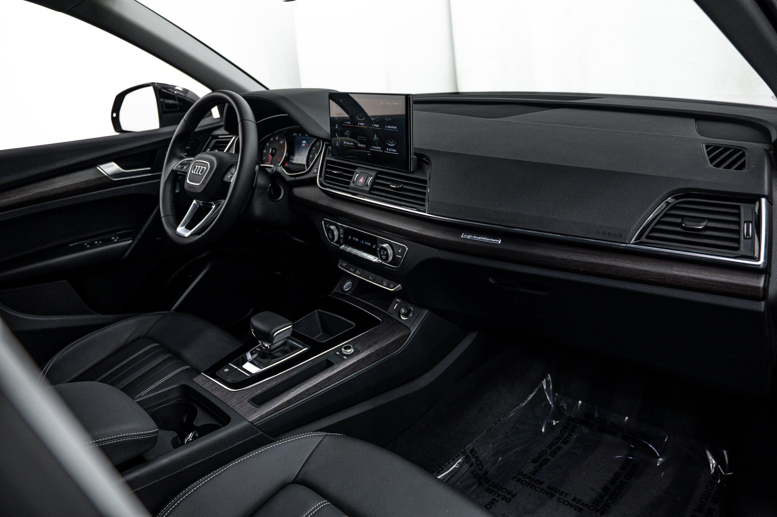 Certified 2023 Audi Q5 2.0T Premium w/ Convenience Package AWD/4WD image 13