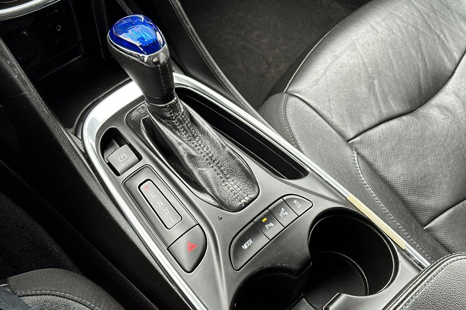 Used 2017 Chevrolet Volt Premier w/ Driver Confidence II Package image 26