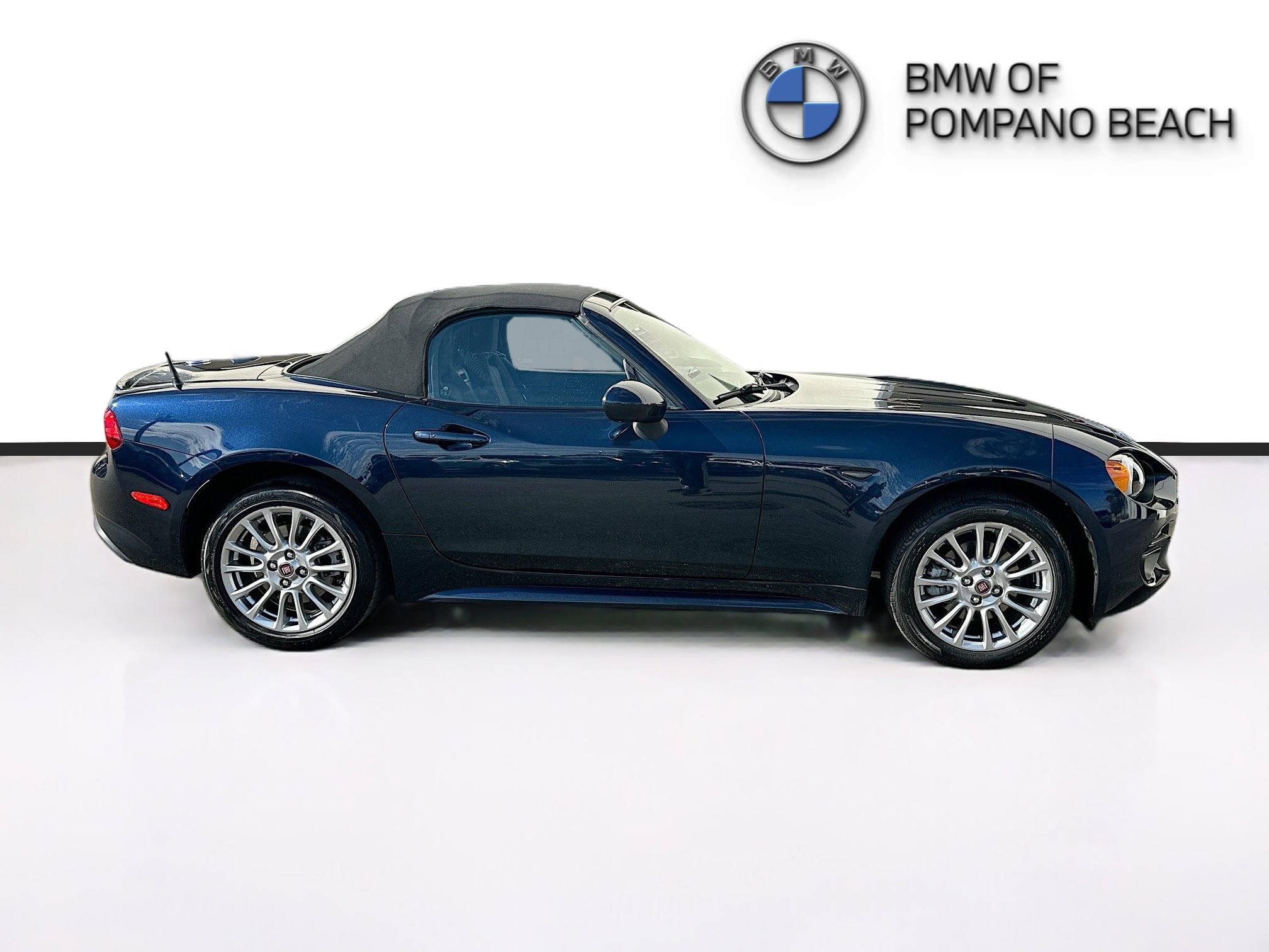Used 2019 FIAT 124 Spider Classica w/ Technology Group image 8