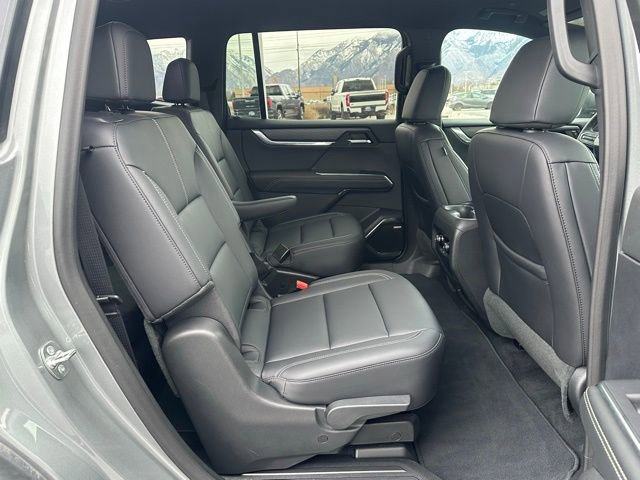 Certified 2025 GMC Acadia Elevation w/ Elevation Premium Package image 14