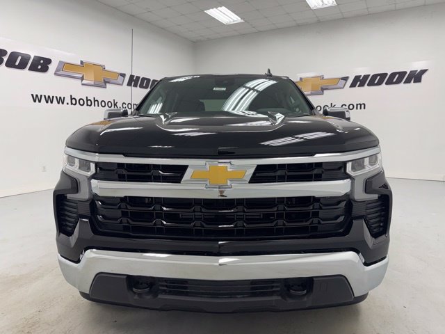 New 2026 Chevrolet Silverado 1500 LT w/ LPO, Liner Protection Package AWD/4WD image 2