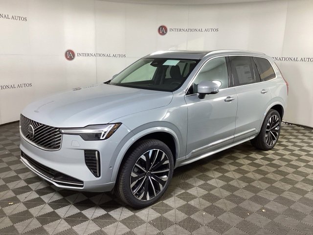 New 2026 Volvo XC90 B6 Plus w/ Protection Package Premier image 1