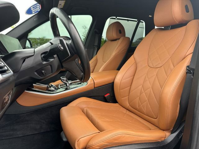 Used 2023 BMW X5 xDrive40i w/ Premium Package AWD/4WD image 13