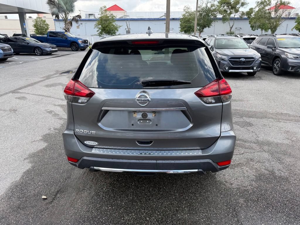 Used 2018 Nissan Rogue S FWD image 6