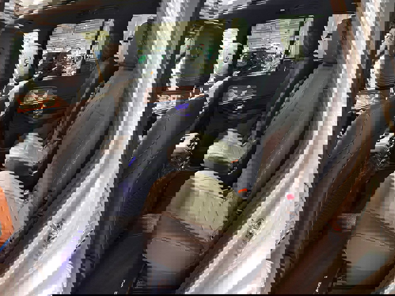 New 2025 Mercedes-Benz GLS 450 4MATIC image 14