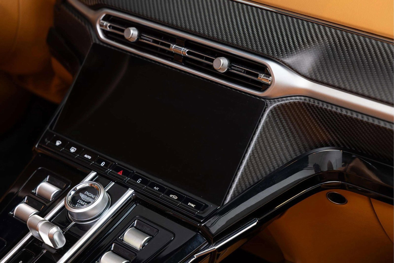New 2026 Aston Martin V8 Vantage Roadster image 46