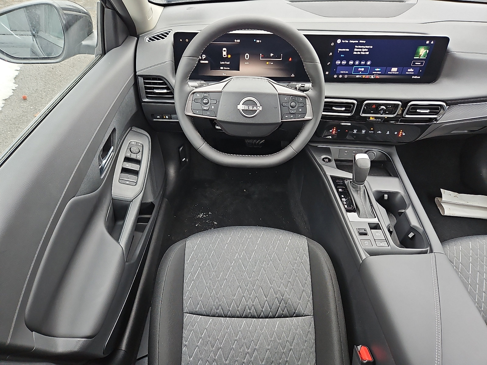 New 2026 Nissan Sentra SV w/ SV Convenience Package FWD image 9