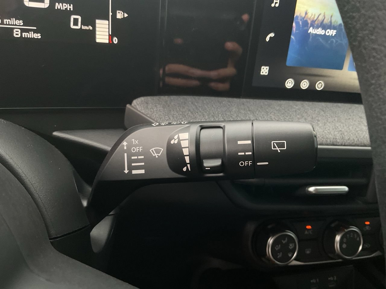 New 2027 Nissan Kicks S FWD image 35