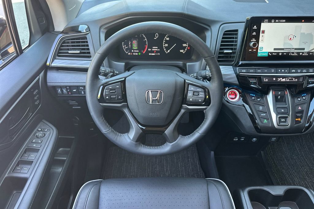 Certified 2026 Honda Odyssey Elite image 11