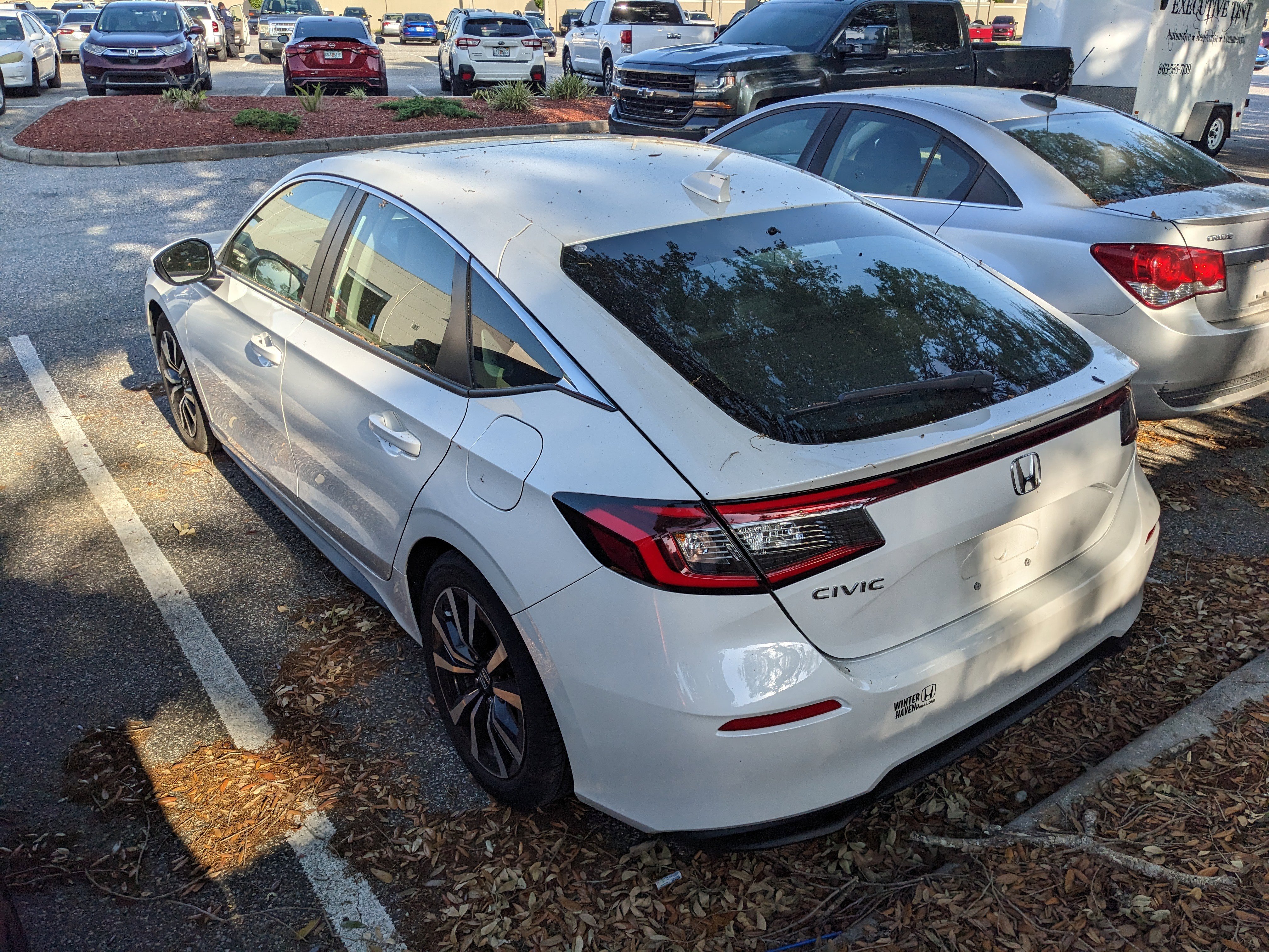 Used 2024 Honda Civic EX-L image 10