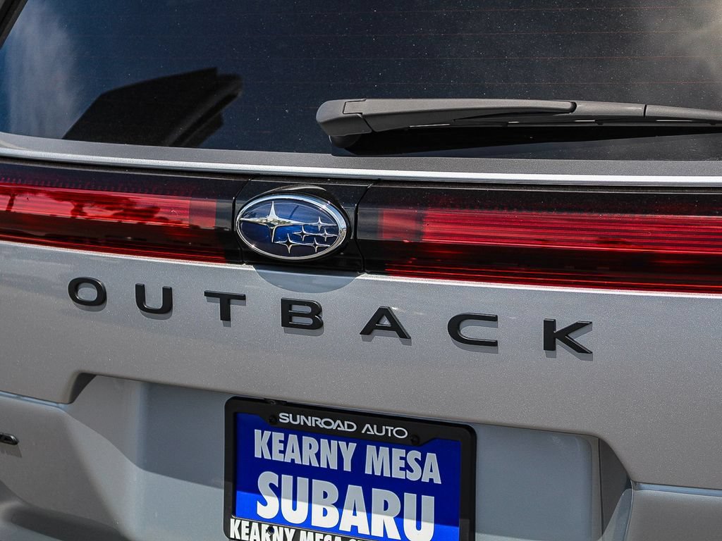 New 2026 Subaru Outback Limited AWD/4WD image 8