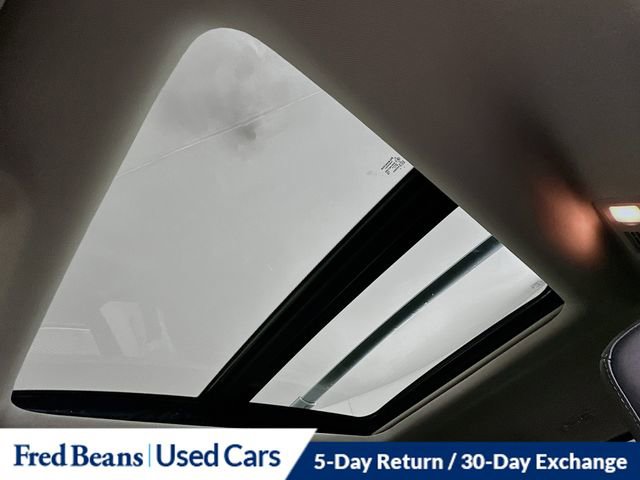 Used 2022 Nissan Pathfinder Platinum w/ Cargo Package image 25