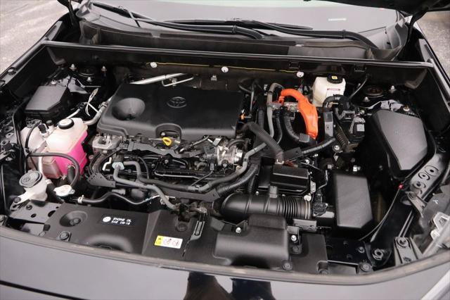 Certified 2022 Toyota RAV4 LE AWD/4WD image 26